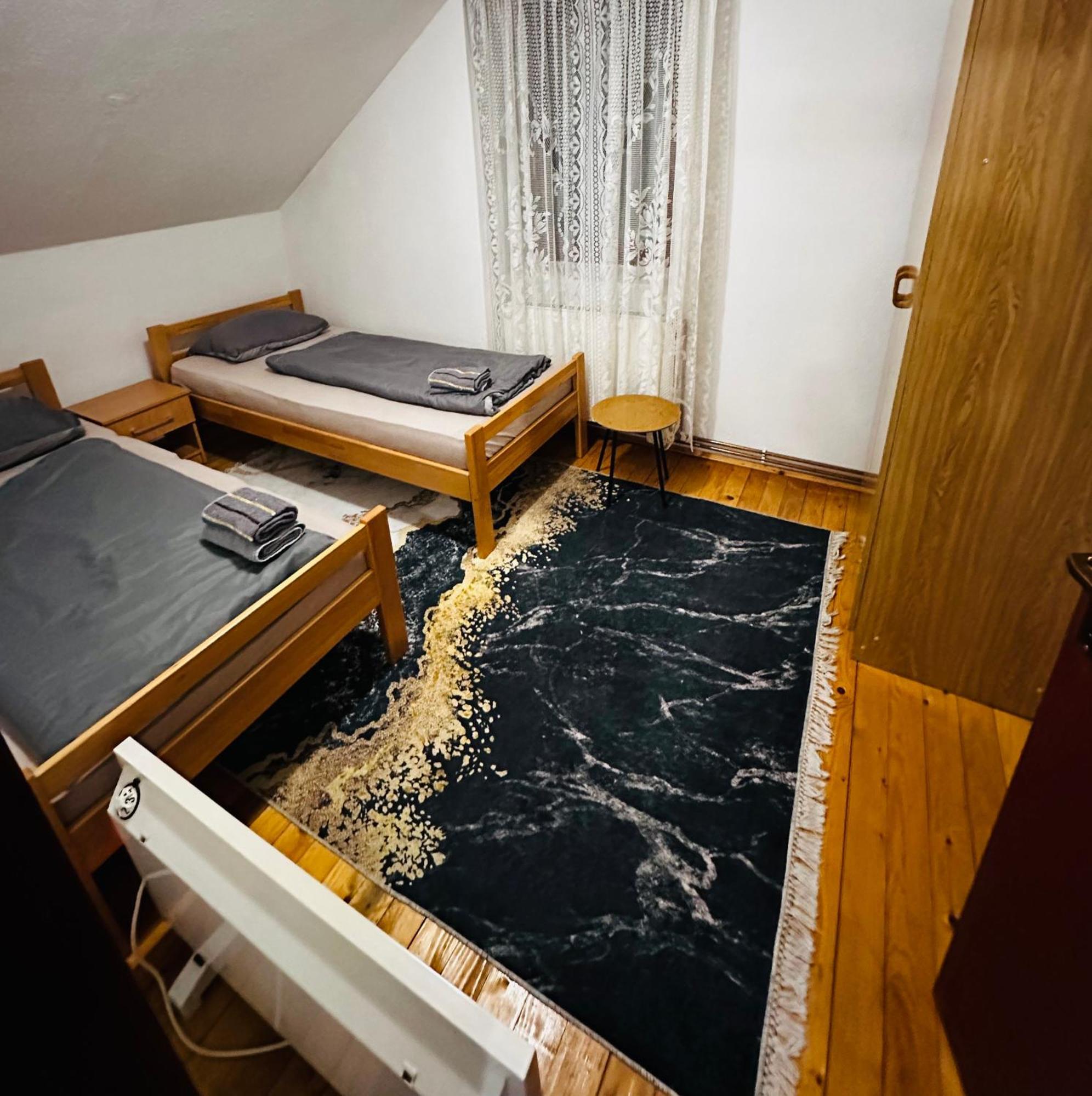 Rooms Cobras II Jajce Esterno foto